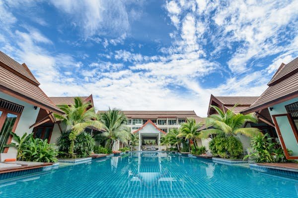 Acheter une piscine à reims : conseils et options pour bien choisir